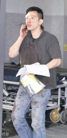 涉醉駕休班警渾身血漬及污漬，送院治理後被捕。（林錫禮攝）