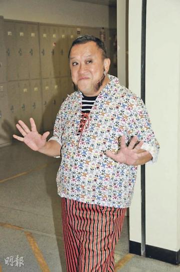 志偉參加《五覺大戰》,點名要湯盈盈做隊員,實行大玩主持錢嘉樂。(攝影/記者﹕林祖傑) 志偉參加《五覺大戰》,點名要湯盈盈做隊員,實行大玩主持錢嘉樂。(攝影/記者﹕林祖傑)