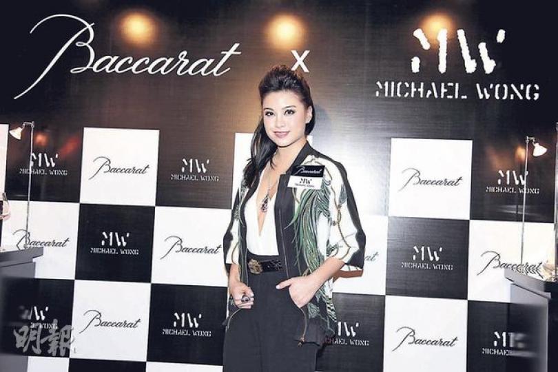 廖碧兒寄情工作,不擔心變「剩女」。(攝影:黃梓烜) 廖碧兒寄情工作,不擔心變「剩女」。(攝影:黃梓烜)