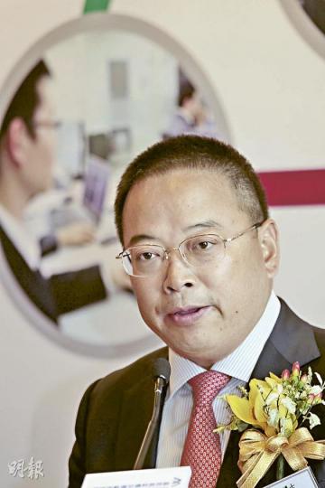 中國城市軌道交通今天開始招股，圖為主席田振清昨天出席招股記者會。（郭慶輝攝）