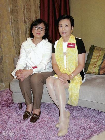 汪明荃很開心能與舊拍檔黃淑儀合作。(攝影/記者:梁榮達) 羅仲謙與黃智雯未知有無親熱戲。(攝影/記者:梁榮達) 汪明荃很開心能與舊拍檔黃淑儀合作。(攝影/記者:梁榮達) 羅仲謙與黃智雯未知有無親熱戲。(攝影/記者:梁榮達)
