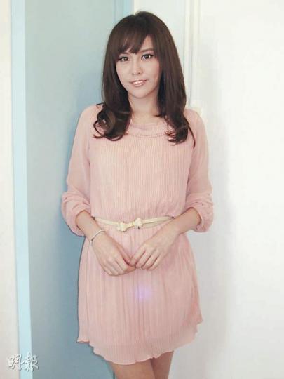 羽翹強調30歲生仔論只屬個人想法,與緋聞男友羅力威無關。(攝影/記者﹕鍾一虹) 羽翹強調30歲生仔論只屬個人想法,與緋聞男友羅力威無關。(攝影/記者﹕鍾一虹)