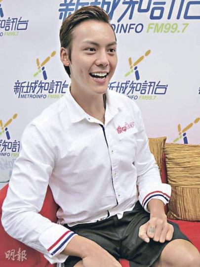 陳偉霆覺得女友阿Sa很會自我保護,他很放心。(攝影﹕娛樂組) 陳偉霆覺得女友阿Sa很會自我保護,他很放心。(攝影﹕娛樂組)