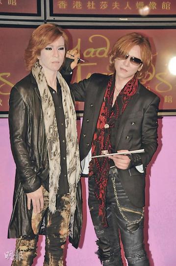 X Japan團長Yoshiki專程來港,為其蠟像進行揭幕儀式。(攝影:孫華中) X Japan團長Yoshiki專程來港,為其蠟像進行揭幕儀式。(攝影:孫華中)