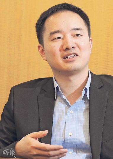 信安環球投資基金經理朱加城認為,內地下半年將會復蘇,率先押注早前不太看好的內需消費股。(劉焌陶攝) 信安環球投資基金經理朱加城認為,內地下半年將會復蘇,率先押注早前不太看好的內需消費股。(劉焌陶攝)