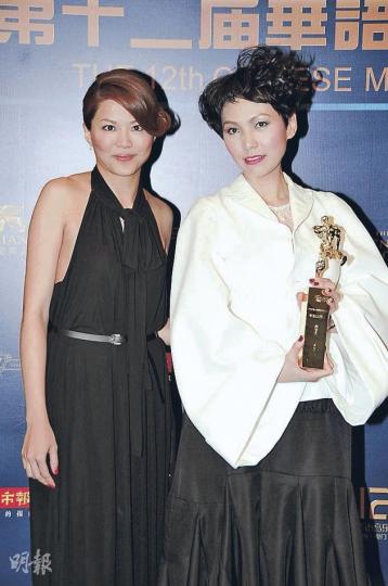 康子妮(左)與陳潔儀合作默契十足。(攝影:鍾偉茵) 康子妮(左)與陳潔儀合作默契十足。(攝影:鍾偉茵)