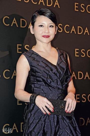 劉美君坦言對愛情會明戀不會暗戀。(攝影﹕鍾偉茵) 劉美君坦言對愛情會明戀不會暗戀。(攝影﹕鍾偉茵)