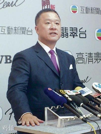 市建局主席張震遠認為外地人來港買樓並非樓價高企的主因,故「港人港地」措施雖不難推行但成效不大。(袁正熹攝) 市建局主席張震遠認為外地人來港買樓並非樓價高企的主因,故「港人港地」措施雖不難推行但成效不大。(袁正熹攝)