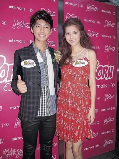 炎亞綸、吳千語互讚靚仔靚女。(攝影/記者:李潔盈) 炎亞綸、吳千語互讚靚仔靚女。(攝影/記者:李潔盈)