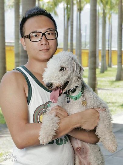 Coline表示,雖然貝貝不算聽話,但跟家中的大狗和小狗相處都沒有問題。(Fidel攝) Coline表示,雖然貝貝不算聽話,但跟家中的大狗和小狗相處都沒有問題。(Fidel攝)