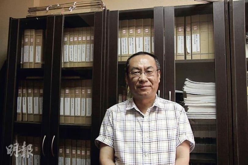 楊學林律師表示 ,《人民日報》文章刺痛所有為當事人爭取權益的律師的心。(麥俊攝) 楊學林律師表示 ,《人民日報》文章刺痛所有為當事人爭取權益的律師的心。(麥俊攝)