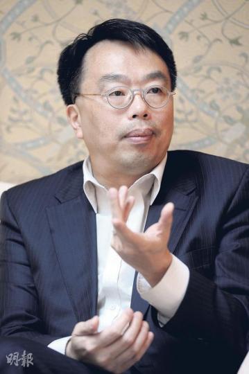 周國賢認為,買樓切忌抱着投機的心態,以為「一買就會發達」是不切實際的想法。(尹錦恩攝) 周國賢認為,買樓切忌抱着投機的心態,以為「一買就會發達」是不切實際的想法。(尹錦恩攝)