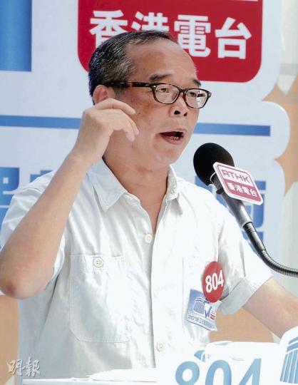 劉江華昨在選舉論壇上表明特區政府應歡迎保釣船「啟豐二號」歸航,又建議7名作為民意代表的超級議席候選人亦應到場歡迎以示團結。(尹錦恩攝) 劉江華昨在選舉論壇上表明特區政府應歡迎保釣船「啟豐二號」歸航,又建議7名作為民意代表的超級議席候選人亦應到場歡迎以示團結。(尹錦恩攝)