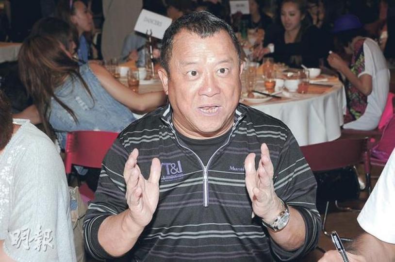 曾志偉將今屆港姐票選難產歸咎是科技的錯。（攝影﹕鍾偉茵、梁迺楠） 余詠珊搞一人一票選港姐，選出個大頭佛。（攝影﹕鍾偉茵、梁迺楠）