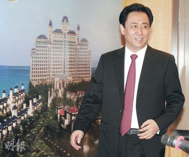 市場此前盛傳恒大主席許家印將以2.5億元陸續增持自家股票，許家印昨日稱對此未有所聞，未來是否行動也未有定數。（劉焌陶攝）