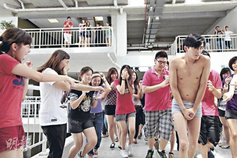 陳曉東衝破心理關口，只穿內褲拍攝。（攝影/記者：葉靜文）