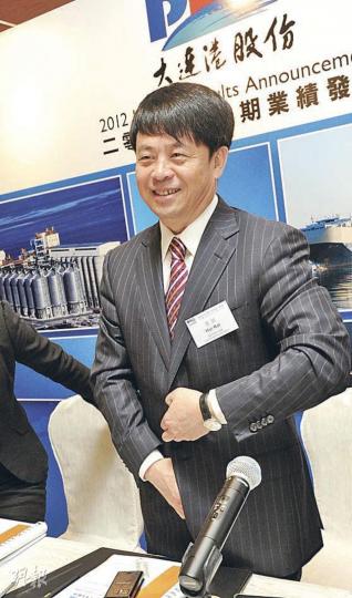 大連港上半年純利下跌一成，但管理層認為多個利好因素將合力推進集團發展，對發展充滿信心。圖為大連港董事長惠凱。（陳淑安攝）