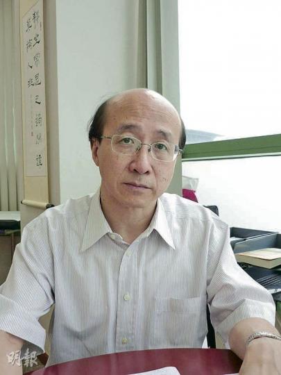 內分泌及糖尿專科醫生唐俊業。（鄭寶華、曾明攝） （明報製圖）