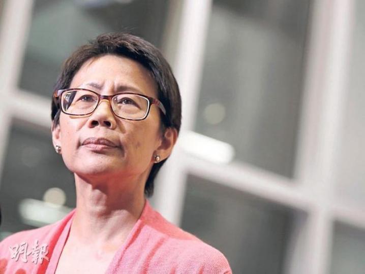環境局副局長陸恭蕙被指其創立機構接受中電捐款，但她稱自己的角色已完全改變，前機構以前接受的捐款，與今日的她無關。（李澤彤攝）
