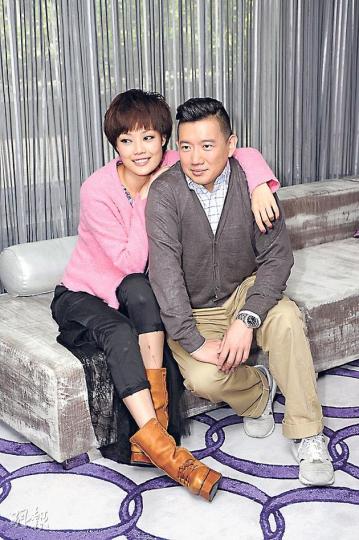 杜汶澤（右）因拍戲探索到容祖兒（左）的內心，發覺對方有自己感性、生活的一套，後來大家更成為好朋友。（攝影﹕娛樂組） 杜汶澤以前不喜歡容祖兒的其中一個原因，是因為偶像王菲。（攝影﹕娛樂組） 杜汶澤捕捉鏡頭後另一個容祖兒。（攝影﹕娛樂組） 杜汶澤覺得薛凱琪（上圖）與江若琳似小朋友，做朋友感覺很舒服。（攝影﹕娛樂組） 江若琳（攝影﹕娛樂組）