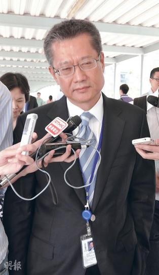 發展局長陳茂波回應酒後駕駛，表示有需要向警方錄口供，警方稍後將約見他。（葉家豪攝）