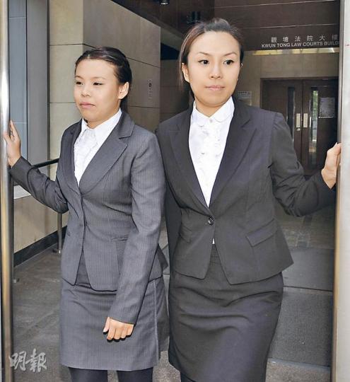 兩名「纖得掂」員工江佩彤（左）和邱杏樺（右）分別否認一項欺詐罪，昨於觀塘裁判法院受審。（葉家豪攝）「纖得掂」前運作經理梁惠蓮昨稱，案發時她是兩名被告的上司，她指老闆曾指示員工，須確保顧客不能獲得退款。（葉家豪攝）
