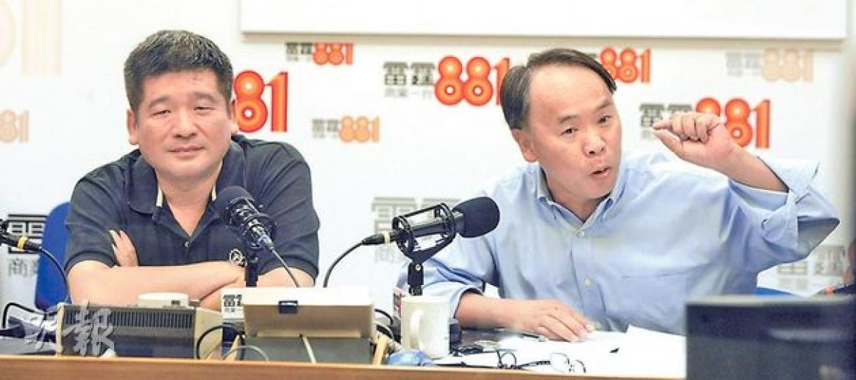 港大社工及社會行政學系教授葉兆輝(右)表示,未來10年人口急速老化,有必要為長者生活津貼設申報機制。中大社會工作學系副教授黃洪(左)認同申報,但需調整津貼至3100至3600元。(葉思雅攝) 港大社工及社會行政學系教授葉兆輝(右)表示,未來10年人口急速老化,有必要為長者生活津貼設申報機制。中大社會工作學系副教授黃洪(左)認同申報,但需調整津貼至3100至3600元。(葉思雅攝)