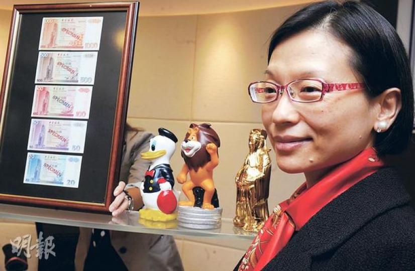 匯控全球網頁遭黑客攻擊,令部分國家的客戶無法登入其網上理財服務,本港的匯豐客戶亦受影響,匯控發表聲明,強調客戶資料未受影響,匯豐香港區總裁馮婉眉(圖)表示,今次是環球的事件,她不能評論。(劉焌陶攝) 匯控全球網頁遭黑客攻擊,令部分國家的客戶無法登入其網上理財服務,本港的匯豐客戶亦受影響,匯控發表聲明,強調客戶資料未受影響,匯豐香港區總裁馮婉眉(圖)表示,今次是環球的事件,她不能評論。(劉焌陶攝)