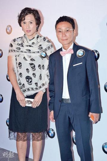 趙式芝與楊如芯自一起公開在法國舉行同性婚禮後,昨日首次結伴亮相。(攝影﹕劉永銳) 趙式芝與楊如芯自一起公開在法國舉行同性婚禮後,昨日首次結伴亮相。(攝影﹕劉永銳)
