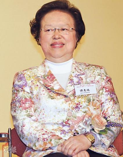 身兼《基本法》委員會委員的港區人大代表譚惠珠表示,政府施政困難全因缺乏社會「和聲」,呼籲下屆人代及政協代表更積極為政府發聲。這言論被批評違反一國兩制。(李紹昌攝) 身兼《基本法》委員會委員的港區人大代表譚惠珠表示,政府施政困難全因缺乏社會「和聲」,呼籲下屆人代及政協代表更積極為政府發聲。這言論被批評違反一國兩制。(李紹昌攝)