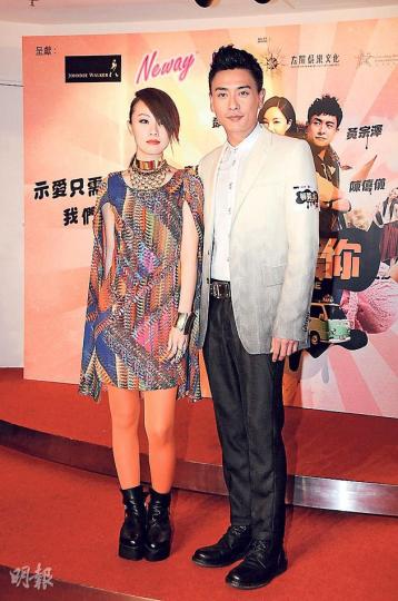 鄧麗欣(左)表示很多已婚少婦喜歡黃宗澤(右)。(攝影/記者:梁榮達) 鄧麗欣(左)表示很多已婚少婦喜歡黃宗澤(右)。(攝影/記者:梁榮達)