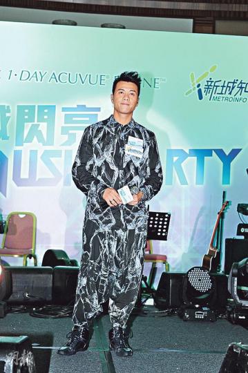 梁漢文自言未接受到只穿三角泳褲。(攝影/記者:楊安莉) 梁漢文自言未接受到只穿三角泳褲。(攝影/記者:楊安莉)