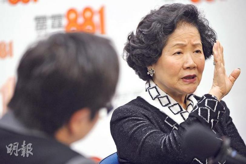 前政務司長陳方安生(圖)昨出席商台節目時狠批梁振英政府轄下的中策組「不務正業」,偏離成立原意,更斥中策組首席顧問邵善波「以為自己是特首的忠實家僕」,忘記他本應政治中立。(葉家豪攝) 前政務司長陳方安生(圖)昨出席商台節目時狠批梁振英政府轄下的中策組「不務正業」,偏離成立原意,更斥中策組首席顧問邵善波「以為自己是特首的忠實家僕」,忘記他本應政治中立。(葉家豪攝)