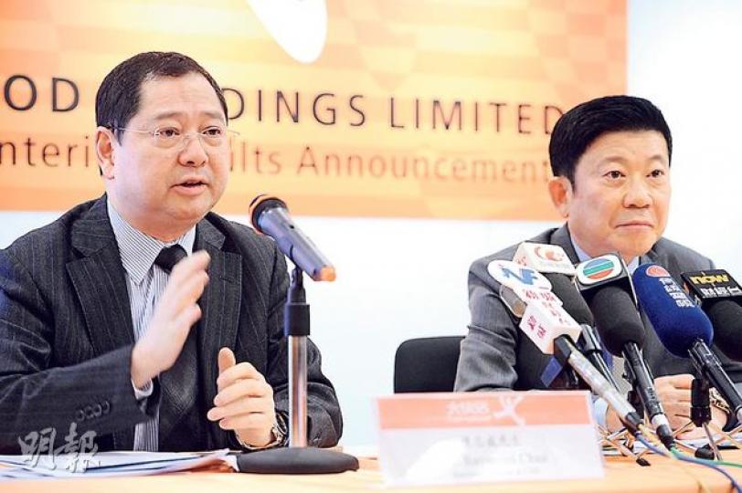 大快活上半年香港分部業績大升36%,不過坦言下半年成本壓力會更大,加價在所難免。圖為大快活主席羅開揚(右)及行政總裁陳志成。(尹錦恩攝) 大快活上半年香港分部業績大升36%,不過坦言下半年成本壓力會更大,加價在所難免。圖為大快活主席羅開揚(右)及行政總裁陳志成。(尹錦恩攝)