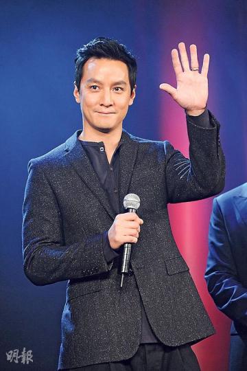 吳彥祖拍《王的盛宴》與一眾男演員成為好兄弟。(微博圖片)劉燁(左起)、秦嵐、張震落力宣傳《王的盛宴》。(微博圖片) 吳彥祖拍《王的盛宴》與一眾男演員成為好兄弟。(微博圖片)劉燁(左起)、秦嵐、張震落力宣傳《王的盛宴》。(微博圖片)