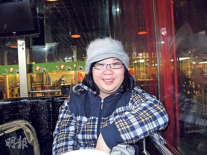 北京異見人士劉荻對劉霞受訪感到興奮。(明報記者攝) 北京異見人士劉荻對劉霞受訪感到興奮。(明報記者攝)