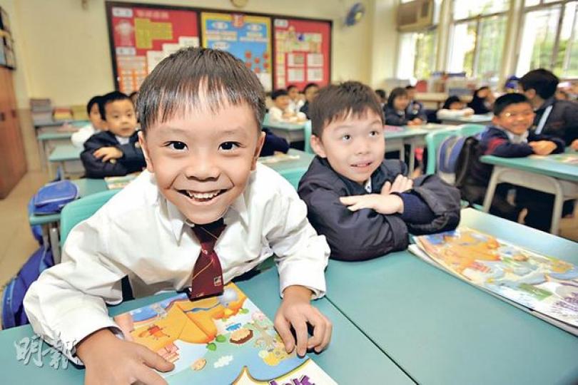 英皇書院同學會小學第二校推行「健康飲食在校園」活動,學生和家長都有參與,不少學生的飲食行為有改善,學童肥胖率減了約2%。(葉家豪攝) 英皇書院同學會小學第二校推行「健康飲食在校園」活動,學生和家長都有參與,不少學生的飲食行為有改善,學童肥胖率減了約2%。(葉家豪攝)