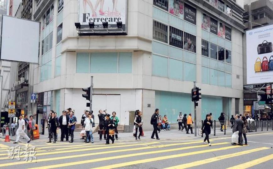 TOPSHOP伙連卡佛進軍香港,將落戶中環泛海大廈地下連1樓舖。(劉焌陶攝)圖為落成後模擬圖。(劉焌陶攝) TOPSHOP伙連卡佛進軍香港,將落戶中環泛海大廈地下連1樓舖。(劉焌陶攝)圖為落成後模擬圖。(劉焌陶攝)