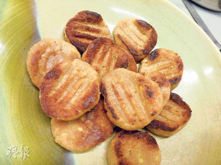 全麥粉番薯薑餅(鄺易行攝)(明報製圖)(明報製圖) 全麥粉番薯薑餅(鄺易行攝)(明報製圖)(明報製圖)
