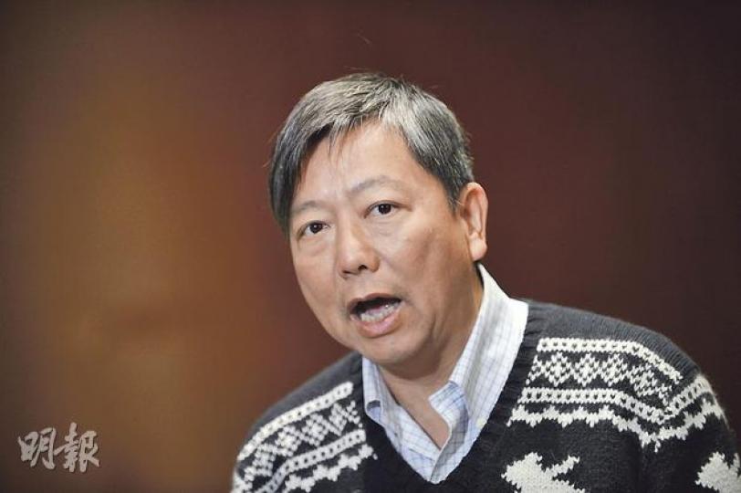 工黨李卓人昨日在立法會提出動議,要求引用權力及特權法調查特首梁振英僭建事件,他認為若連調查也被否決,是欠香港人一個交代。(盧翊銘攝)發展局長陳茂波表示,當局一直有詳細交代特首梁振英僭建事件的調查進度和結果,認為沒理據引用權力及特權法調查事件。(盧翊銘攝) 工黨李卓人昨日在立法會提出動議,要求引用權力及特權法調查特首梁振英僭建事件,他認為若連調查也被否決,是欠香港人一個交代。(盧翊銘攝)發展局長陳茂波表示,當局一直有詳細交代特首梁振英僭建事件的調查進度和結果,認為沒理據引用權力及特權法調查事件。(盧翊銘攝)