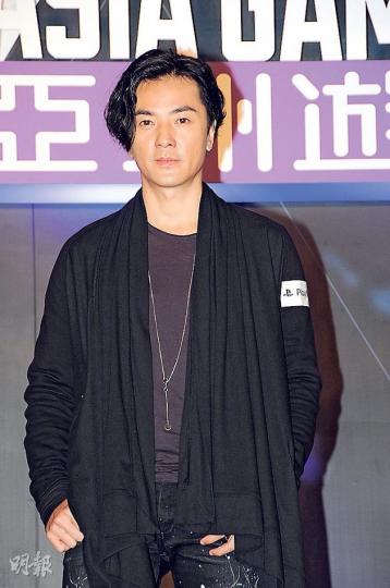 伊健有興趣監製遊戲,盼能設計出富懸疑性的遊戲。(攝影:鍾偉茵) 伊健有興趣監製遊戲,盼能設計出富懸疑性的遊戲。(攝影:鍾偉茵)