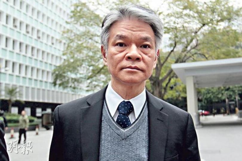 港燈發電科總經理鄭祖瀛昨在研訊作供,他表示去年9月得悉海事處曾就10月1日的煙花觀賞活動向港燈發出通告,但他未有細讀,亦不知海事處曾要求港燈要通知乘客救生衣的位置。(郭慶輝攝) 港燈發電科總經理鄭祖瀛昨在研訊作供,他表示去年9月得悉海事處曾就10月1日的煙花觀賞活動向港燈發出通告,但他未有細讀,亦不知海事處曾要求港燈要通知乘客救生衣的位置。(郭慶輝攝)