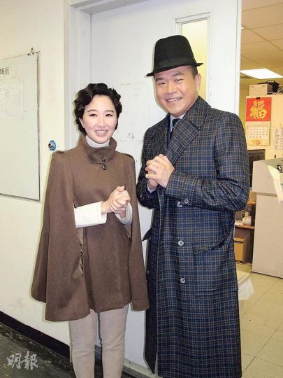李啓傑(右)暫做Bobby替身,與關詠荷(左)於《情逆三世緣》做對手戲。(攝影/記者:梁榮達、鍾一虹) 李啓傑(右)暫做Bobby替身,與關詠荷(左)於《情逆三世緣》做對手戲。(攝影/記者:梁榮達、鍾一虹)