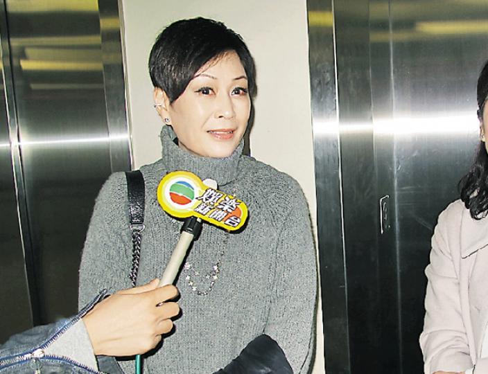 傅潔嫻希望老公歐陽震華痊癒後才復工。(攝影/記者:林祖傑)吳卓羲踢爆宣萱探病時在病房又飲又食,他笑言「蝕了」,應該叫飯食。(攝影/記者:林祖傑) 傅潔嫻希望老公歐陽震華痊癒後才復工。(攝影/記者:林祖傑)吳卓羲踢爆宣萱探病時在病房又飲又食,他笑言「蝕了」,應該叫飯食。(攝影/記者:林祖傑)