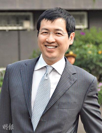 南丫海難研訊進入各方律師結案陳辭階段。律政司代表莫樹聯指出，海事處人員在批圖及驗船時缺乏溝通及警覺性，也出現了「明顯的疏忽」。（林俊源攝）