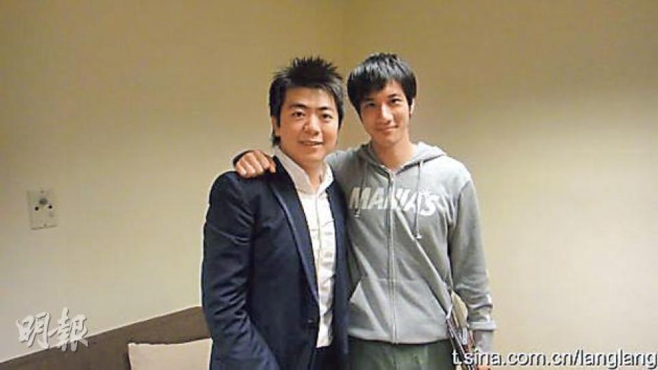 王力宏與郎朗合照無端惹來話題。(微博圖片) 王力宏與郎朗合照無端惹來話題。(微博圖片)