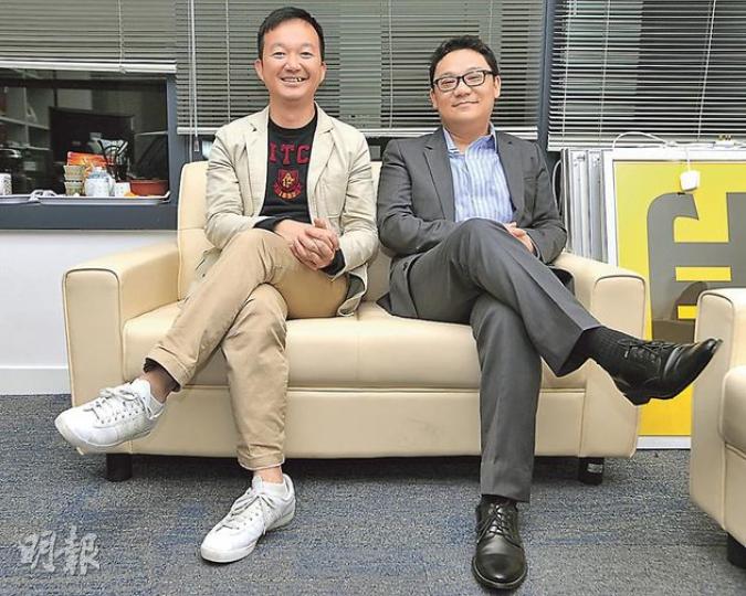 人民力量主席劉嘉鴻(右)表明今年七一是「最適合場合」預演佔領中環;立法會議員陳志全(左)則稱佔領中環「無人有專利」。(葉家豪攝) 人民力量主席劉嘉鴻(右)表明今年七一是「最適合場合」預演佔領中環;立法會議員陳志全(左)則稱佔領中環「無人有專利」。(葉家豪攝)