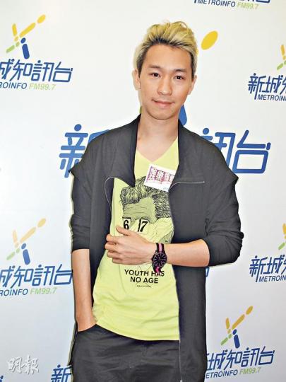 吳彤讀書時曾跟女生拍拖,後來卻清楚自己喜歡男性。(攝影/記者:李潔盈) 吳彤讀書時曾跟女生拍拖,後來卻清楚自己喜歡男性。(攝影/記者:李潔盈)