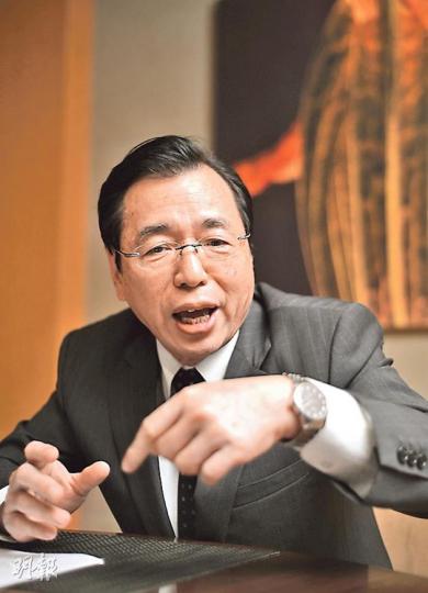 李述德說,會借鏡香港發展人民幣業務的經驗,但希望是將市場做大而非搶生意。(盧翊銘攝) 李述德說,會借鏡香港發展人民幣業務的經驗,但希望是將市場做大而非搶生意。(盧翊銘攝)