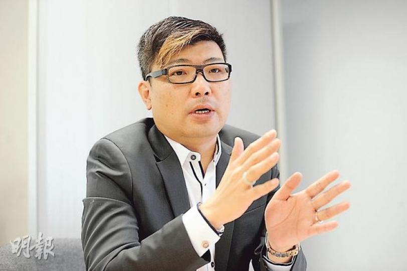 日本稻菊餐廳老闆、理想集團行政總裁鄧健明表示,樓價牽涉民生,政府終究會出手干預,但工廈與民生的關聯沒那麼大。(尹錦恩攝) 日本稻菊餐廳老闆、理想集團行政總裁鄧健明表示,樓價牽涉民生,政府終究會出手干預,但工廈與民生的關聯沒那麼大。(尹錦恩攝)